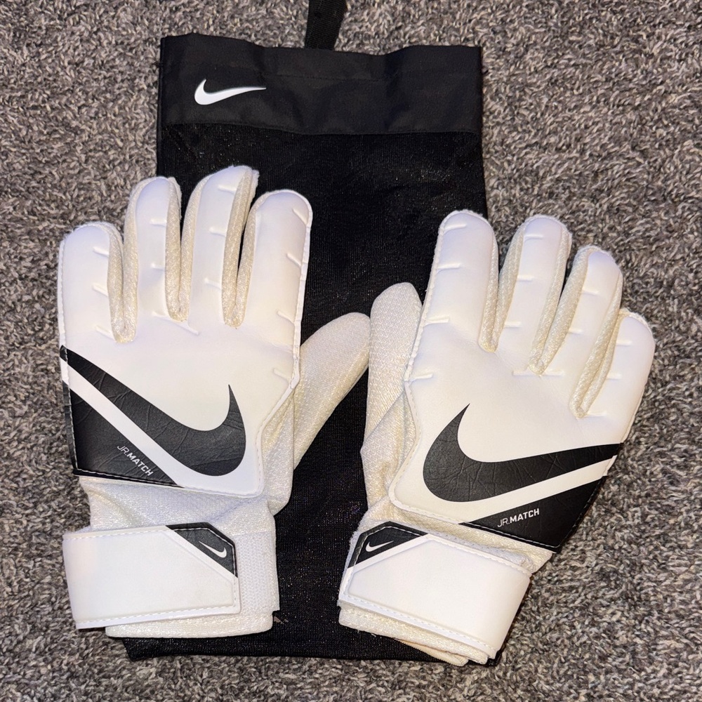 Nike Goalie Gloves